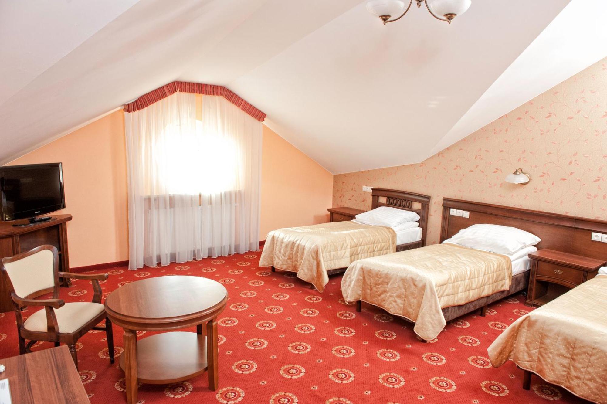 Hotel Arkadia Royal Warsawa Bagian luar foto